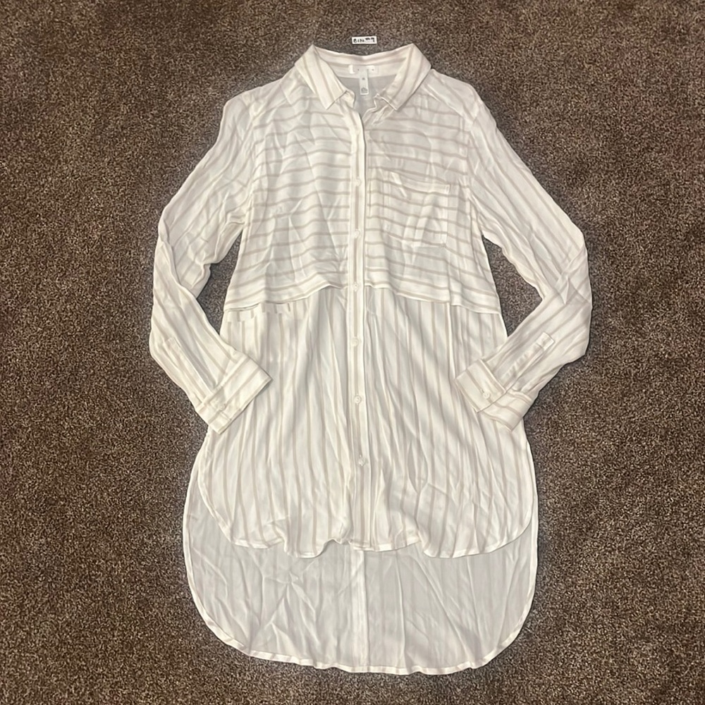 2/$30 Leith blouse. Xs
